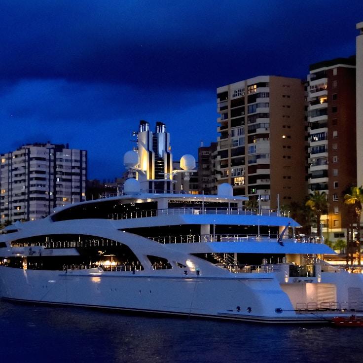Sunset cruise experience